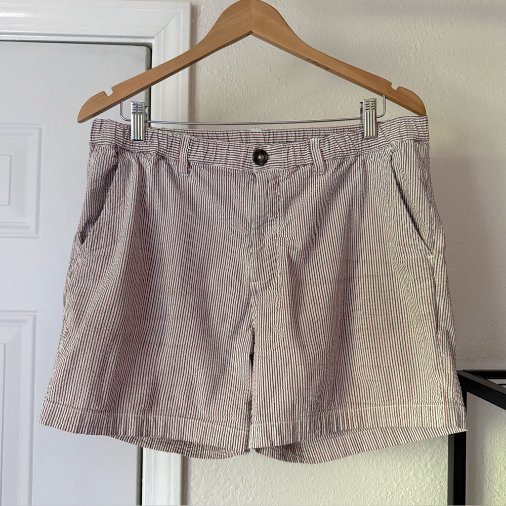 Chubbies men’s striped white red grey cotton seersucker‎ shorts